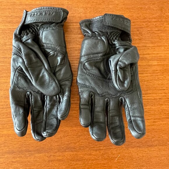 NWOT Black Rev'It Motorcycle Gloves M - Picture 2 of 3